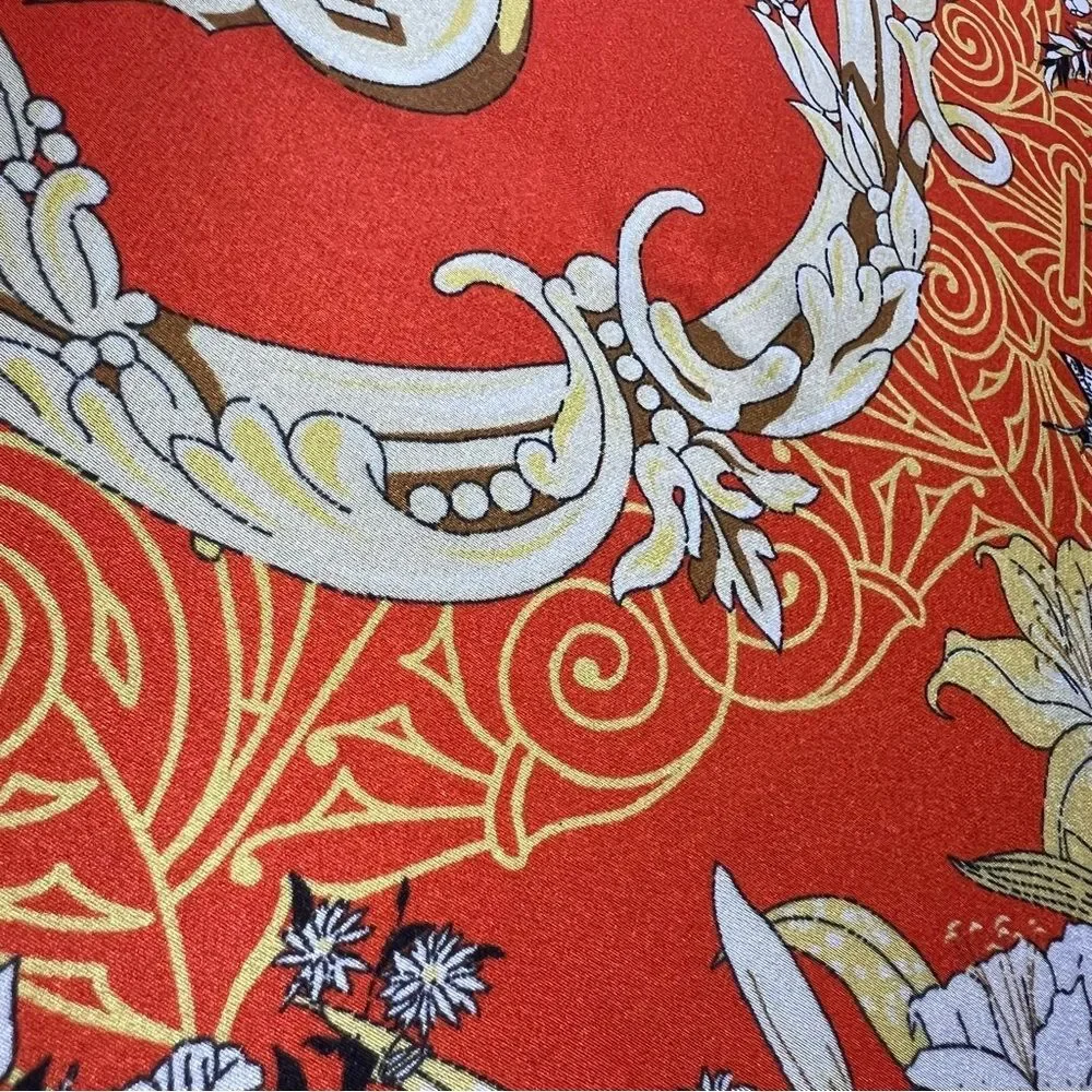 NORACORA Orange Silk Scarf 💗 excellent condition 💗 22 x 22